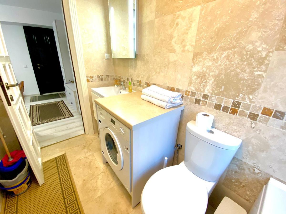 Apartament Sara Apartment Iasi Exterior photo